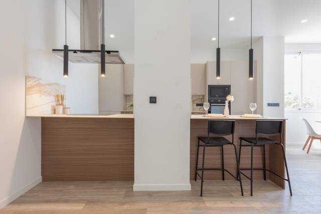 Piso en Venta en Avenida GRAN PLAZA COMERCIAL en Barrio del Nervión