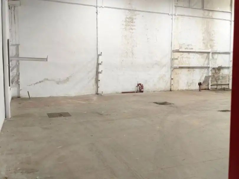 Commercial properties for rent in Carretera Madrid, Peligros