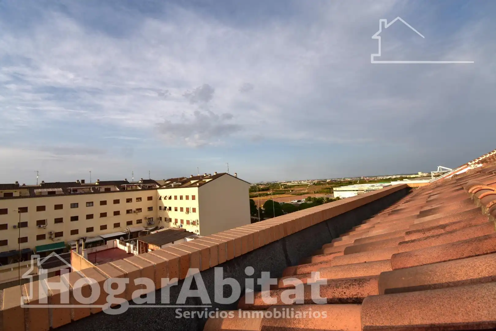 Exterior view of Attic for sale in Alcàsser  with Air Conditioner, Heating and Terrace