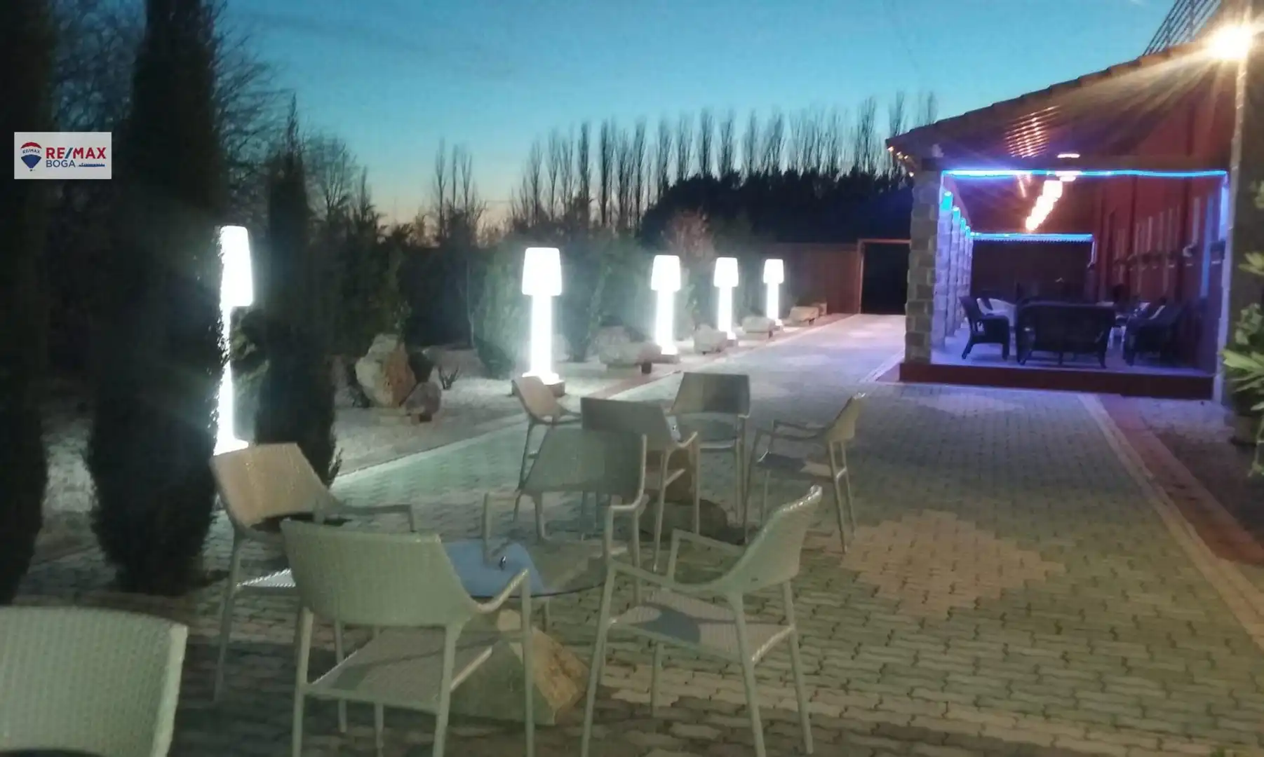 Terrassa de Local en venda en Frómista  amb Aire condicionat i Moblat