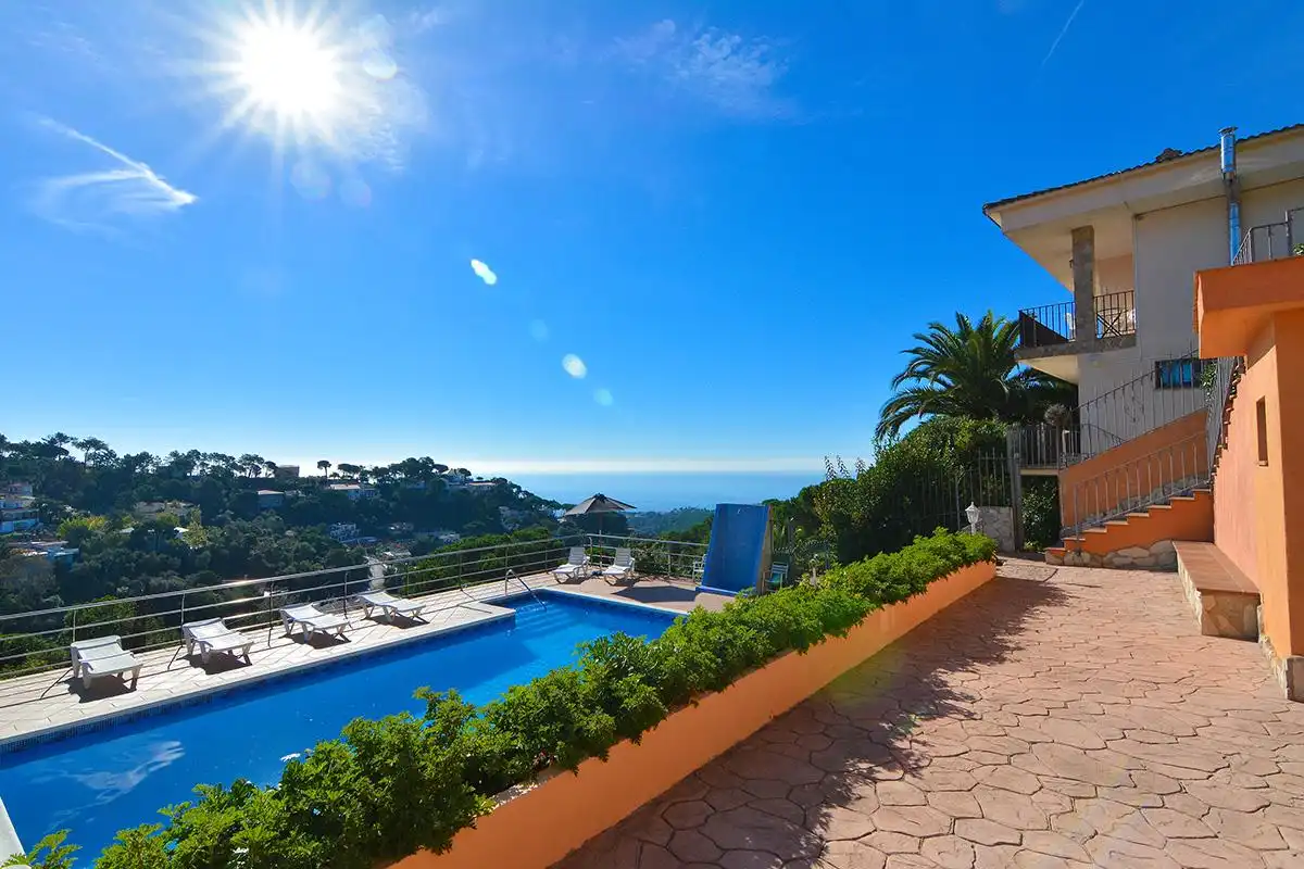 Casa amb piscina en venda a Serra Brava, imagen 3