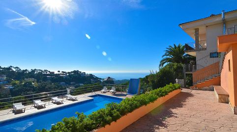 Villa grande con licencia turística, piscina y vistas al mar en Lloret de Mar  Inversión Perfecta!, Bild 3