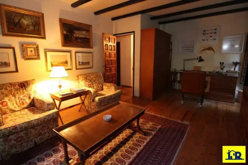 Sala d'estar de Finca rústica en venda en Hoyo de Manzanares amb Terrassa