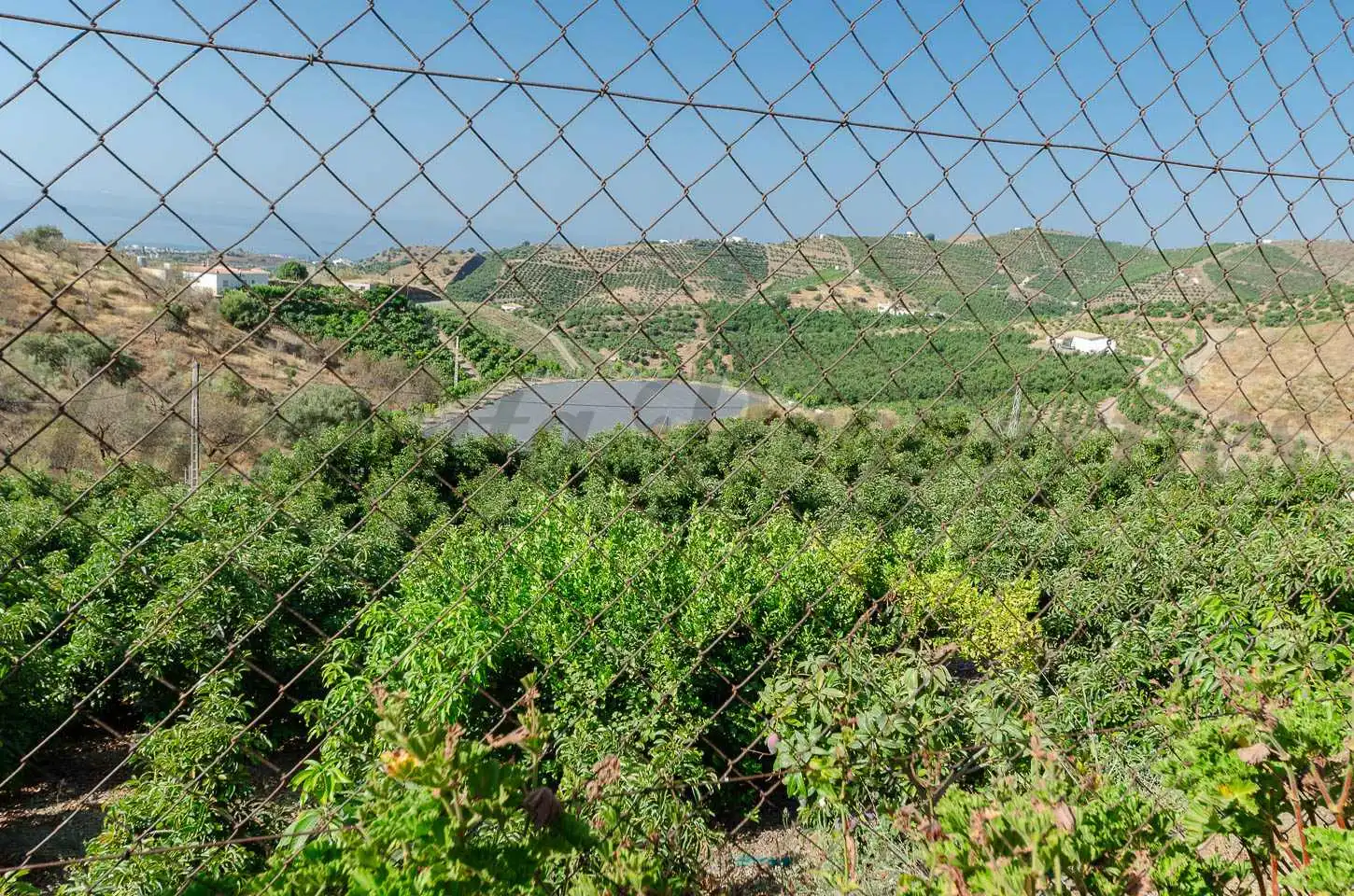 Country house zum Verkauf in Vélez-Málaga mit Privatgarten, Terrasse und Schwimmbad