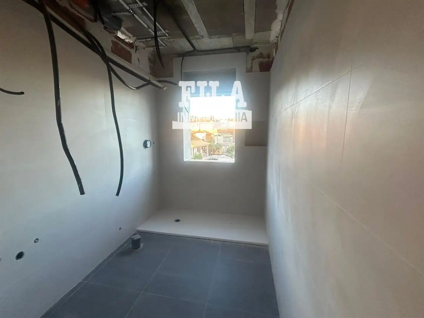 Bathroom of Houses for sale in Calafell  with Air Conditioner, Heating and Terrace