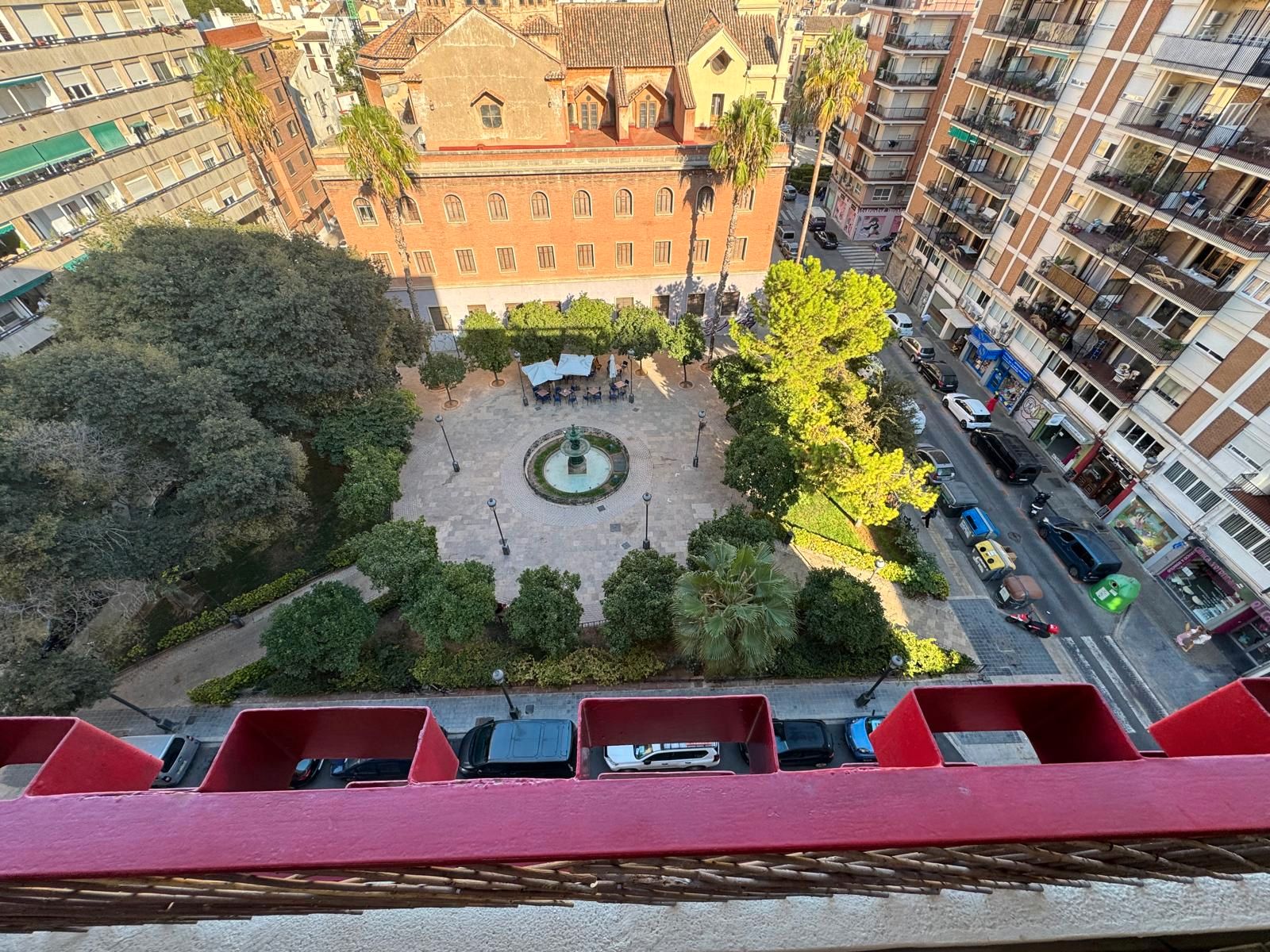 Exterior view of Flat to rent in  Valencia Capital  with Air Conditioner, Heating and Parquet flooring