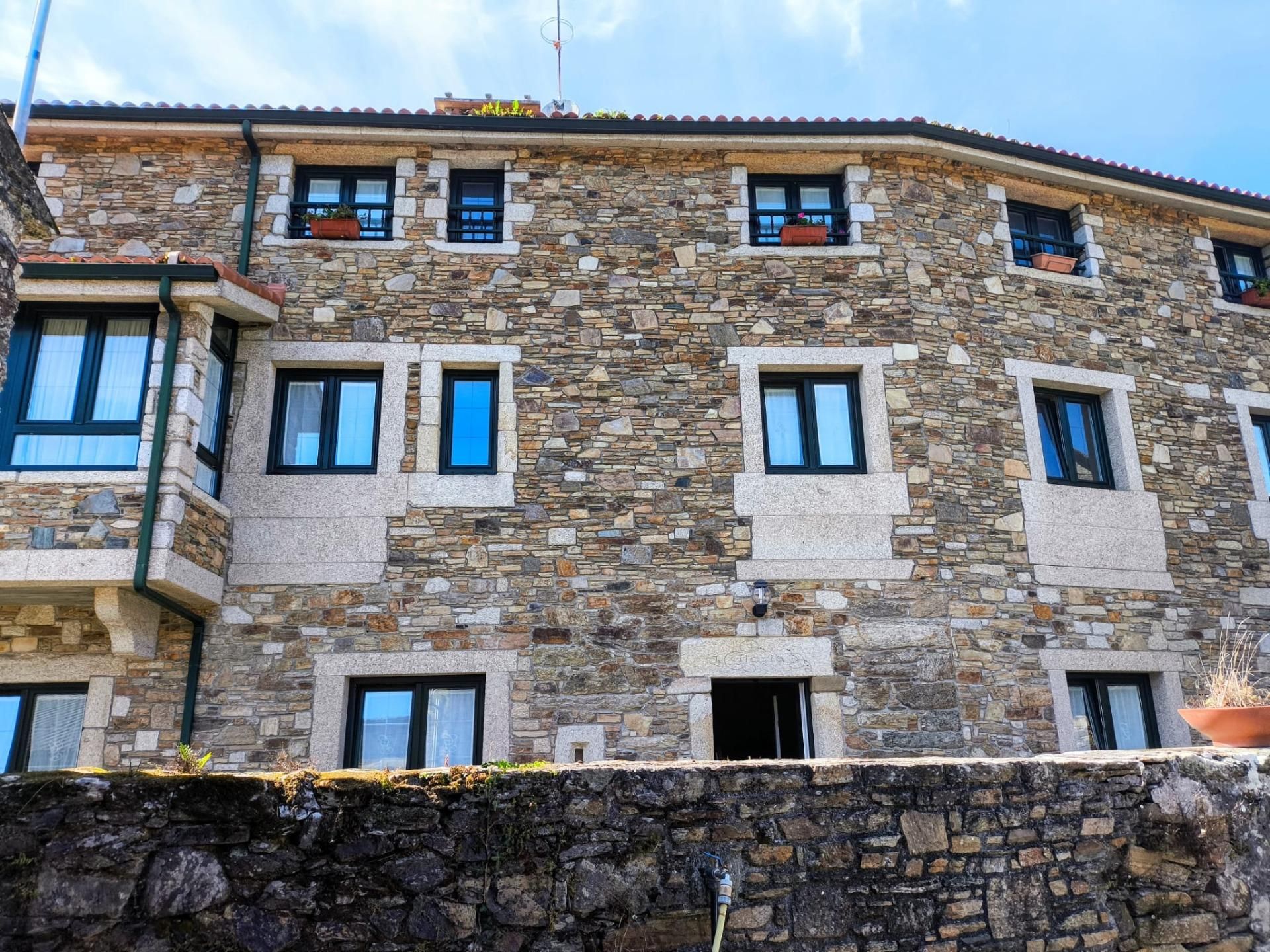 Exterior view of House or chalet for sale in Malpica de Bergantiños  with Heating, Private garden and Terrace