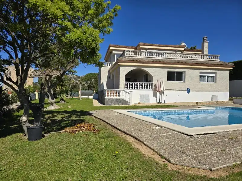 Vista exterior de Casa o chalet en venta en Lloret de Mar