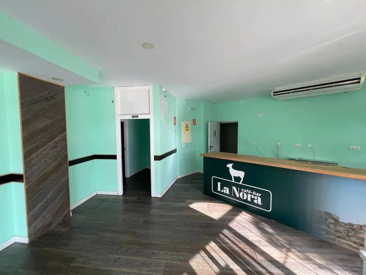 Business premises to rent in Malpartida de Cáceres, imagen 5