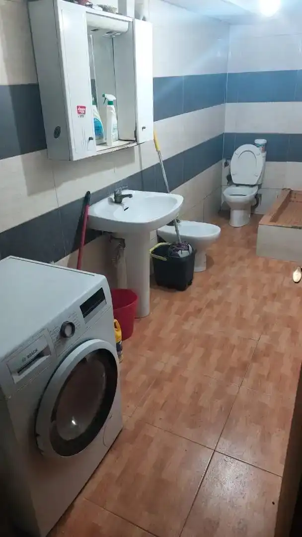 Bany de Pis en venda en Maials amb Balcó