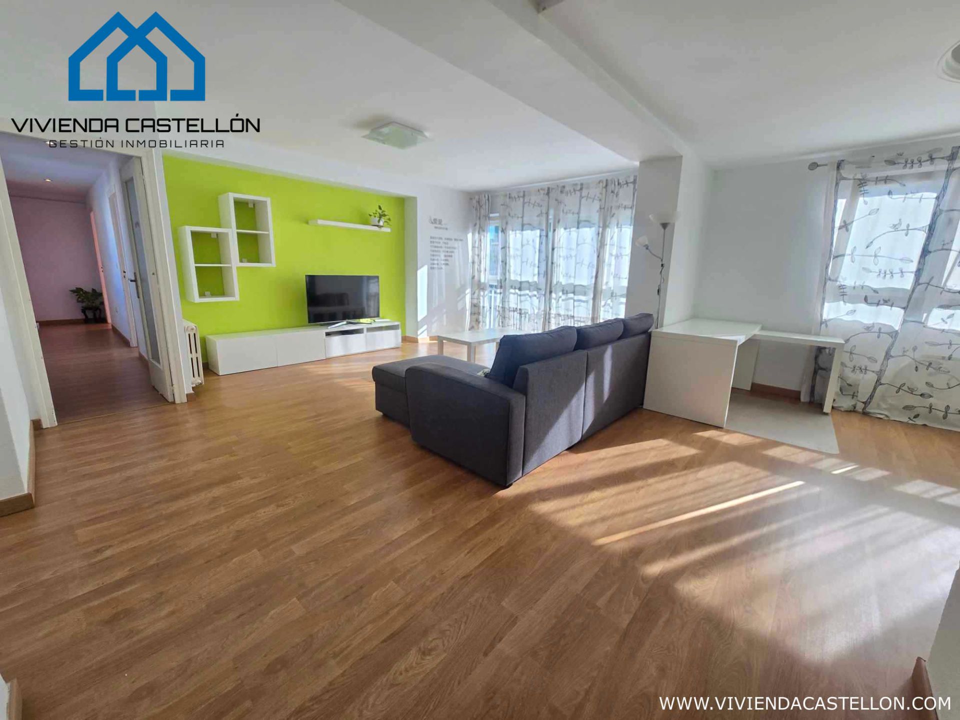 Living room of Attic for sale in Castellón de la Plana / Castelló de la Plana  with Heating, Parquet flooring and Storage room