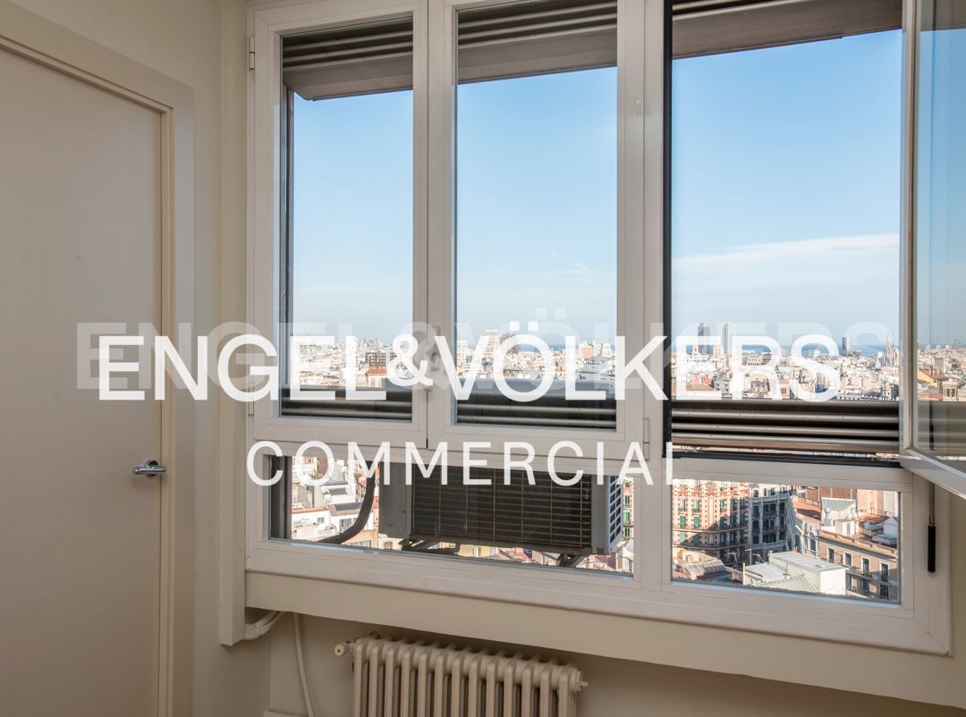 Terreny industrial en venda a La Salut