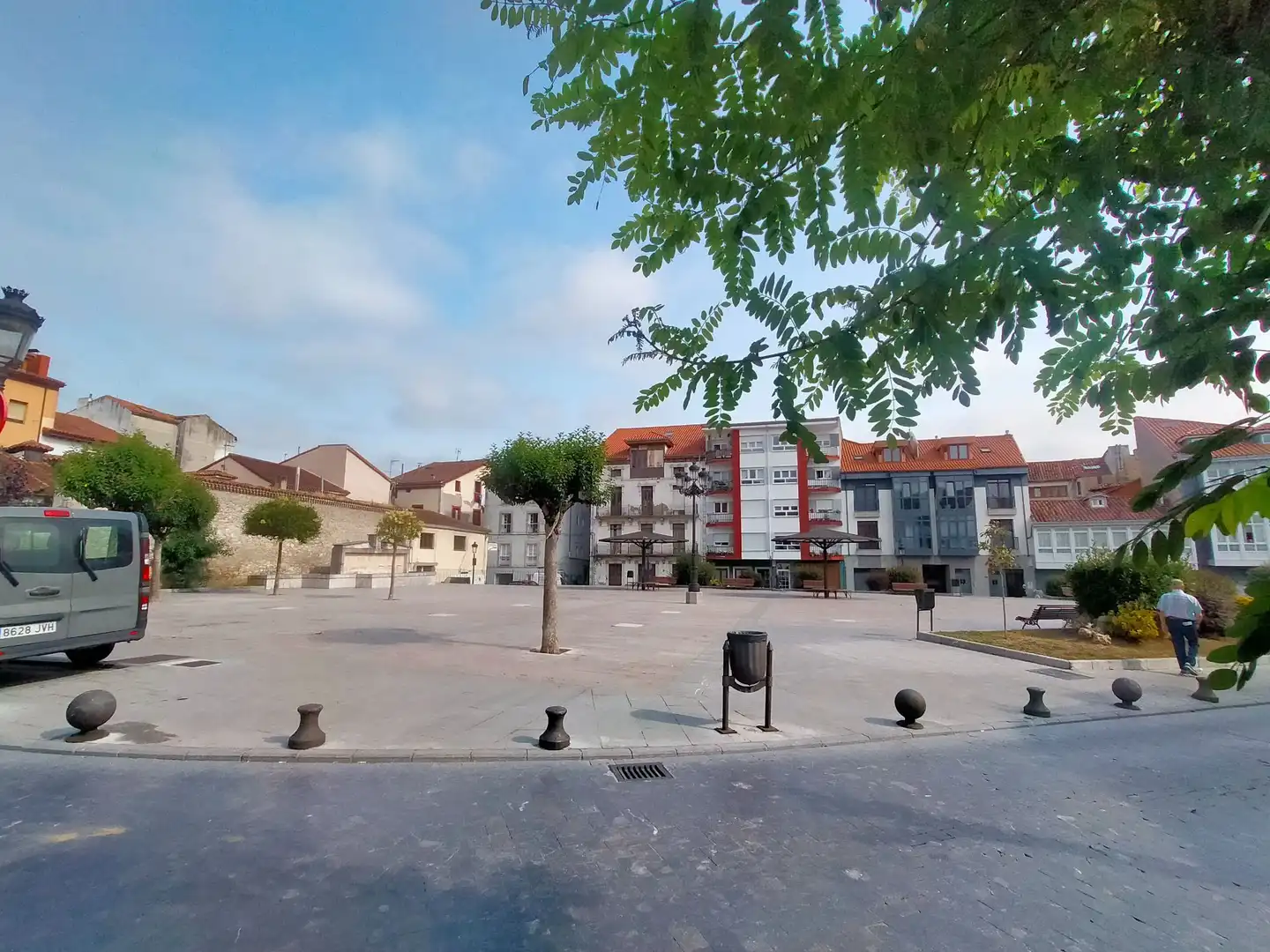 Vista exterior de Pis en venda en Pravia amb Calefacció i Terrassa