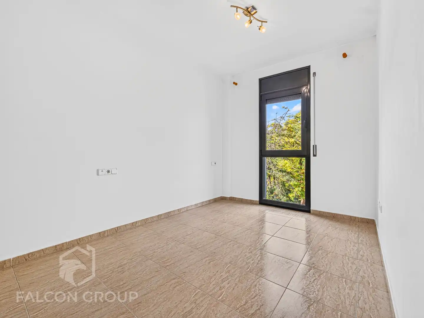 Habitación de Piso en venta en Vilanova i la Geltrú con Trastero y Balcón