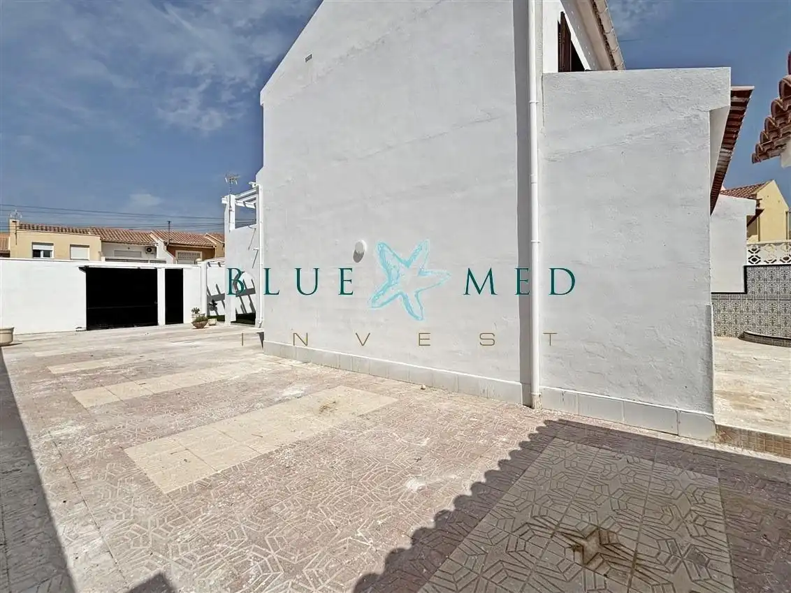 Exterior view of Houses for sale in Mazarrón  with Terrace, Storage room and Furnished