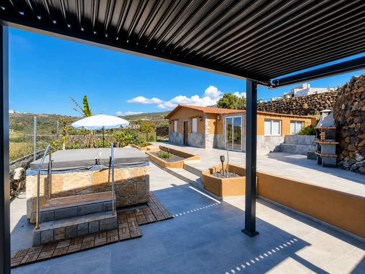 Terrassa de Finca rústica en venda en San Miguel de Abona amb Aire condicionat, Calefacció i Jardí privat