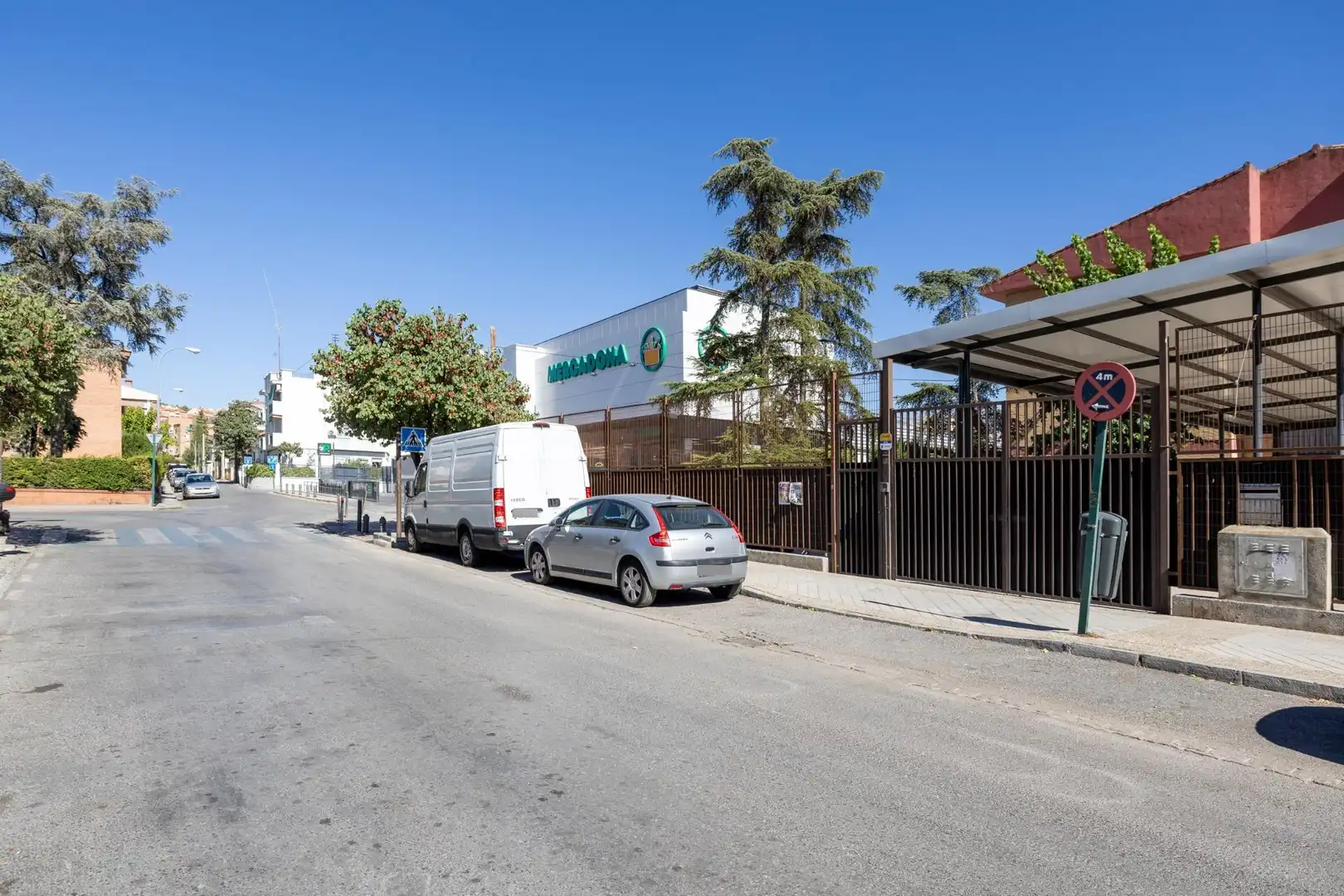 Parking of Apartments for sale in Granada  with Heating and Terrace