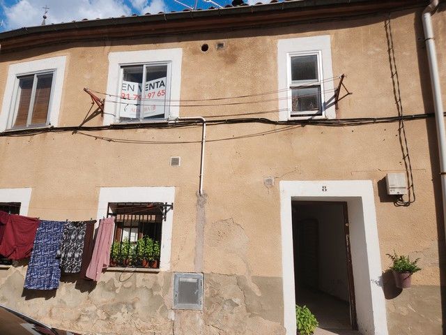 Vista exterior de Pis en venda en Lerma