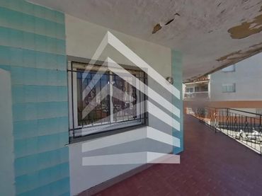 Appartement avec balcon à vendre à calle Josep Carner