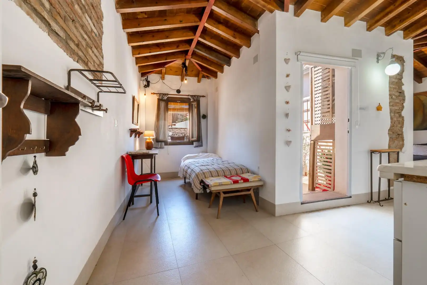Bedroom of Houses for sale in Granada  with Air Conditioner, Terrace and Furnished