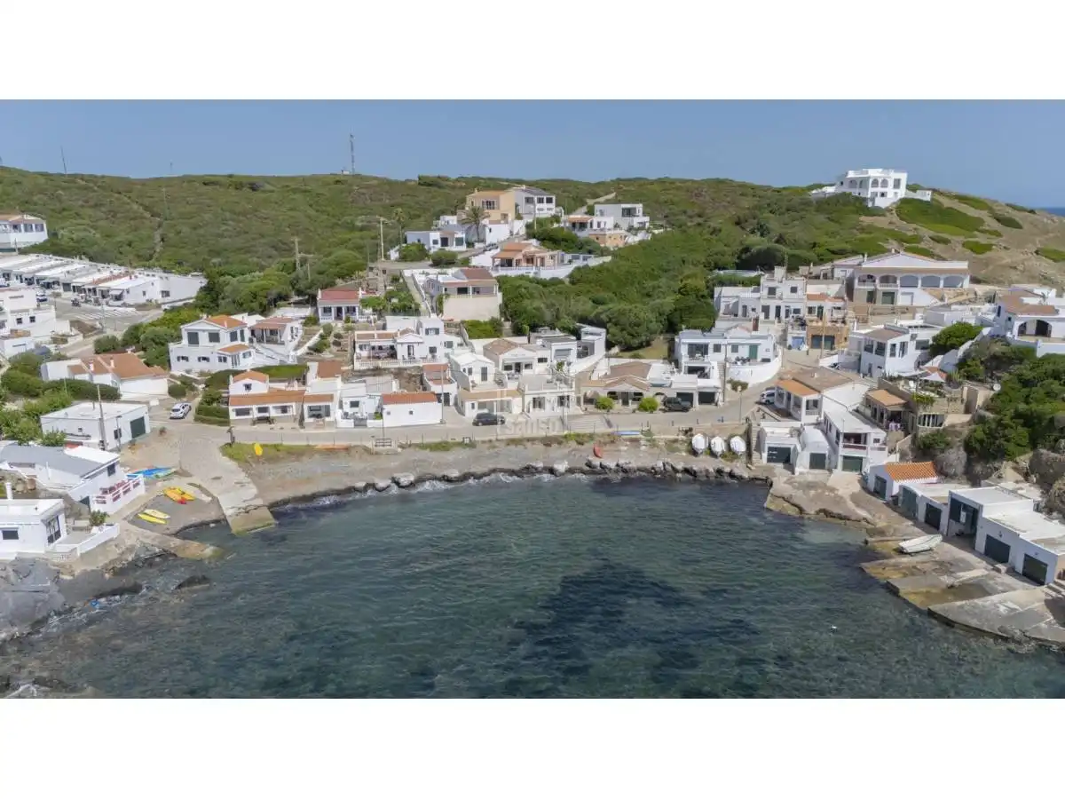 Vista exterior de Apartamento en venta en Maó - Mahón con Terraza y Amueblado