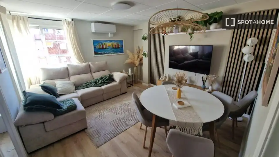 Living room of Flat for share in Barcelona  with Air Conditioner, Heating and Furnished