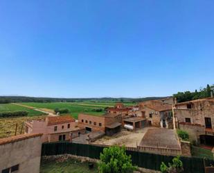 Vista exterior de Casa o xalet en venda en Jafre amb Calefacció, Jardí privat i Terrassa