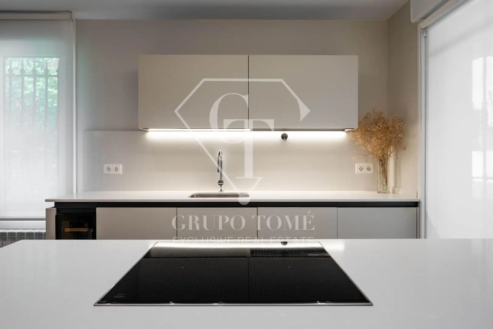 Cocina de Casa adosada en venta en Donostia - San Sebastián  con Calefacción, Jardín privado y Terraza