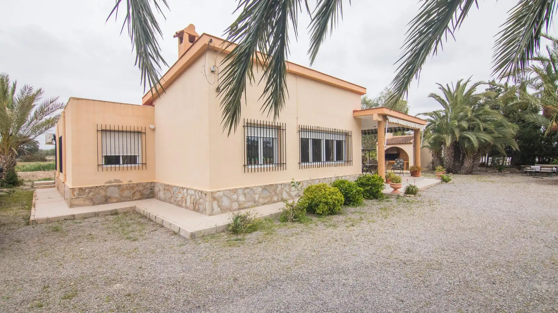 Exterior view of Houses for sale in Elche / Elx  with Air Conditioner, Terrace and Swimming Pool