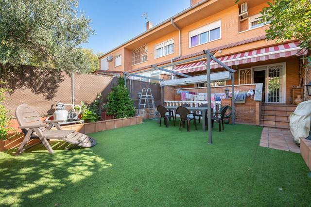 Casa-chalet en Venta en Solagua