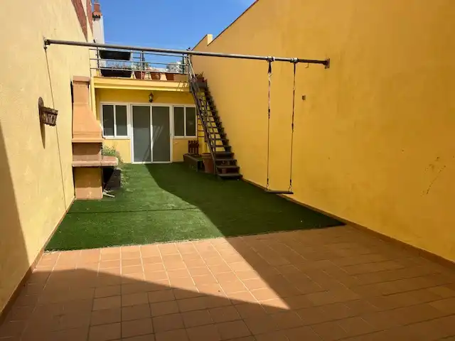 Terrace of Houses for sale in Sabadell  with Heating, Parquet flooring and Alarm