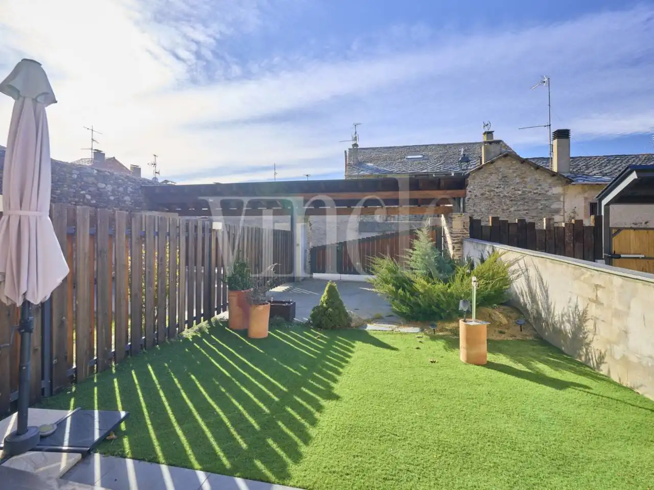 Adossat amb jardí en venda a Calle JULIA LYBICA, imagen 25