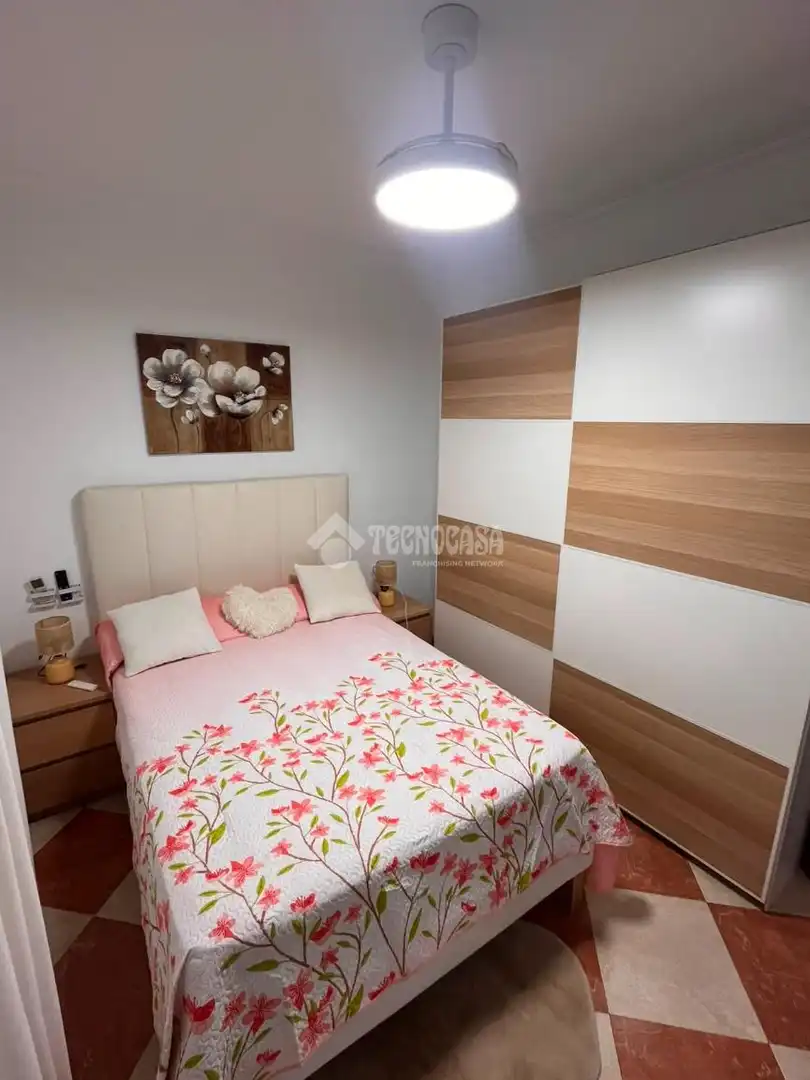 Bedroom of Detached homes for sale in Castilleja de Guzmán  with Air Conditioner and Terrace