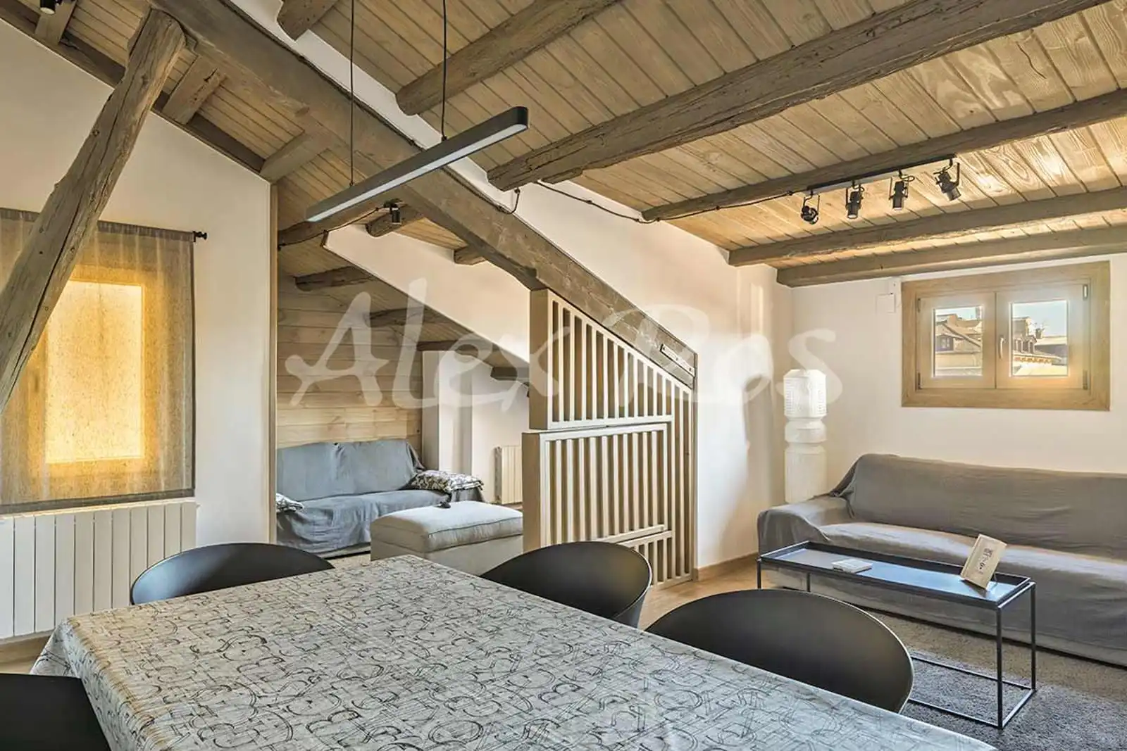 Sala de estar de Ático en venta en Puigcerdà con Aire acondicionado y Calefacción
