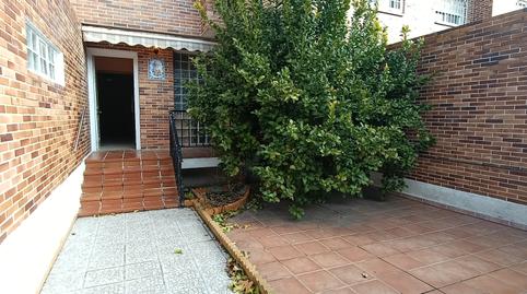 Foto 5 de Casa adosada en venda a Pintores - Ferial, Parla