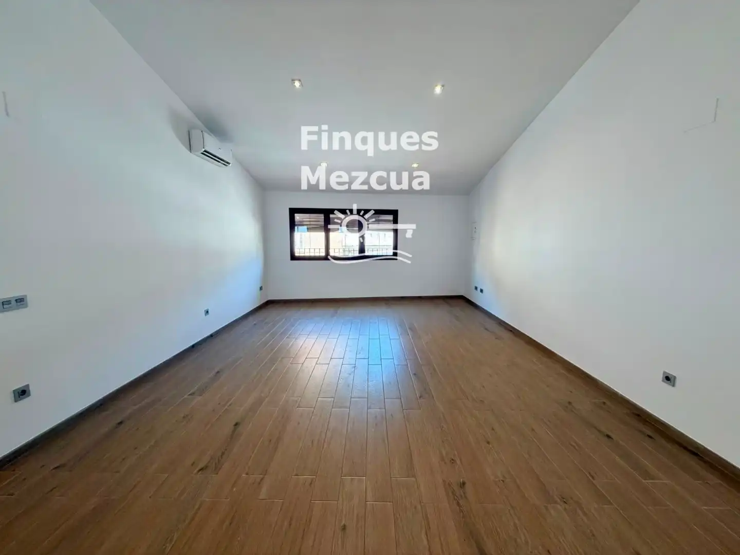 Flat for sale in Montserrat, imagen 9