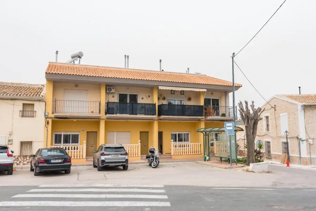 Vista exterior de Piso en venta en Abanilla con Calefacción, Terraza y Balcón