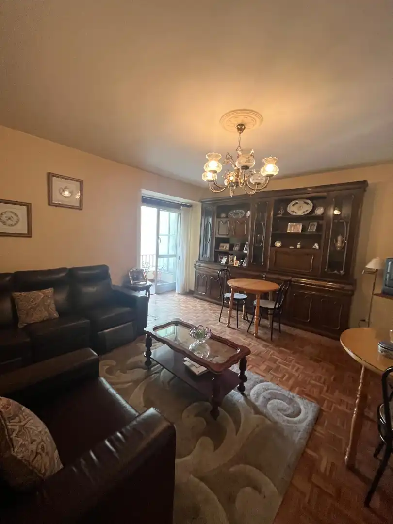Sala de estar de Piso en venta en A Coruña Capital  con Amueblado y Balcón