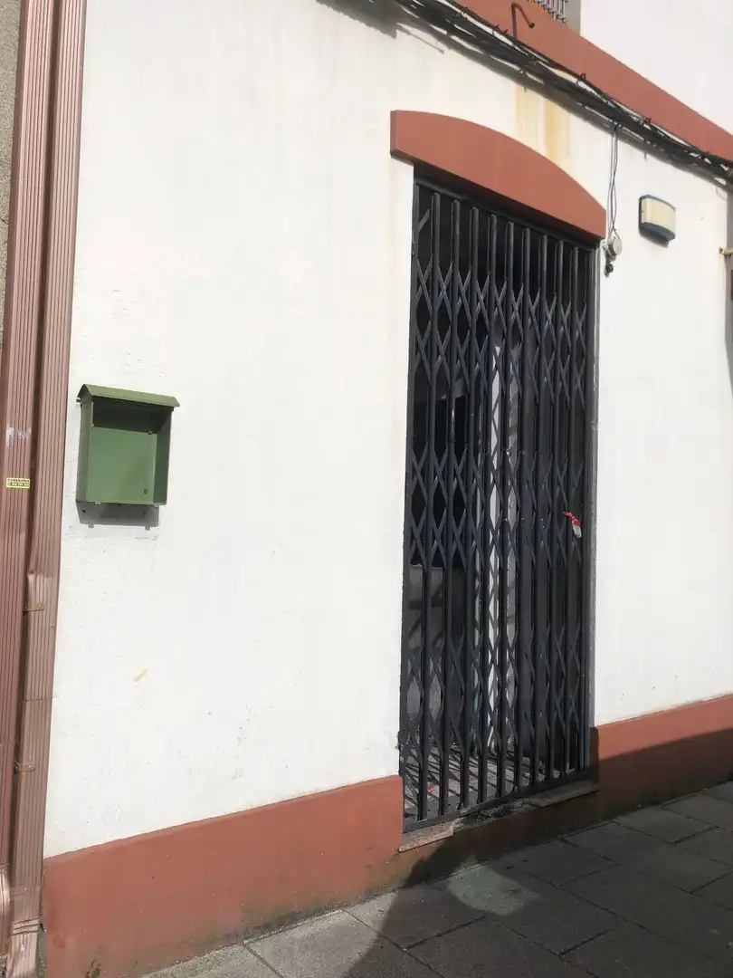 Vista exterior de Casa o xalet en venda en Negreira amb Balcó