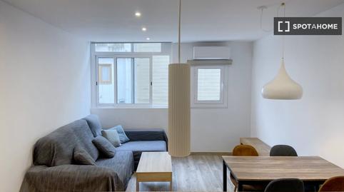 Photo 2 of Flat to rent in El Palau - Escorxador, Barcelona