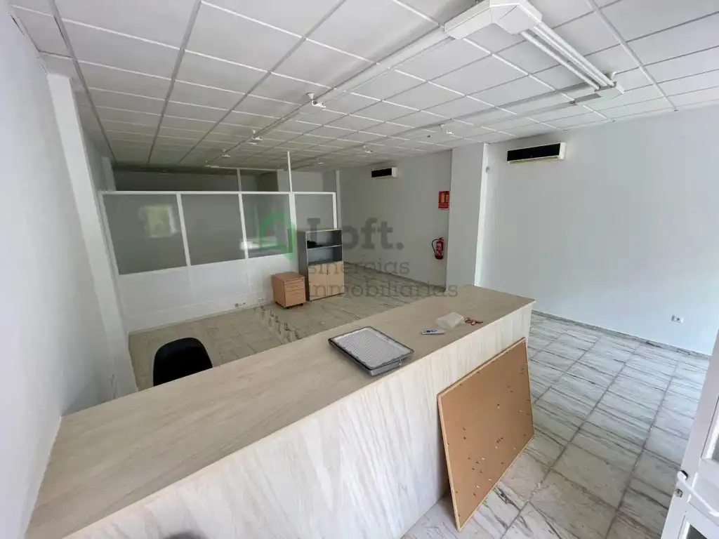 Commercial properties for rent in Badajoz  with Air Conditioner