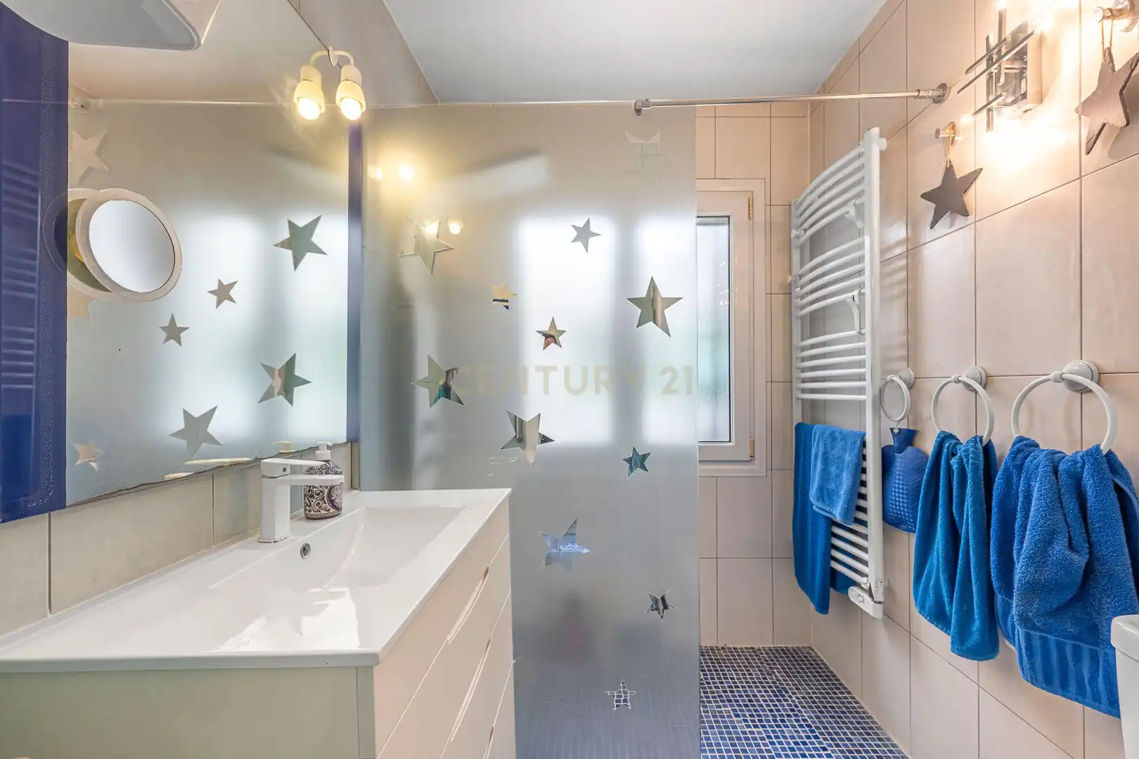 Bathroom of Houses for sale in Marbella  with Private garden