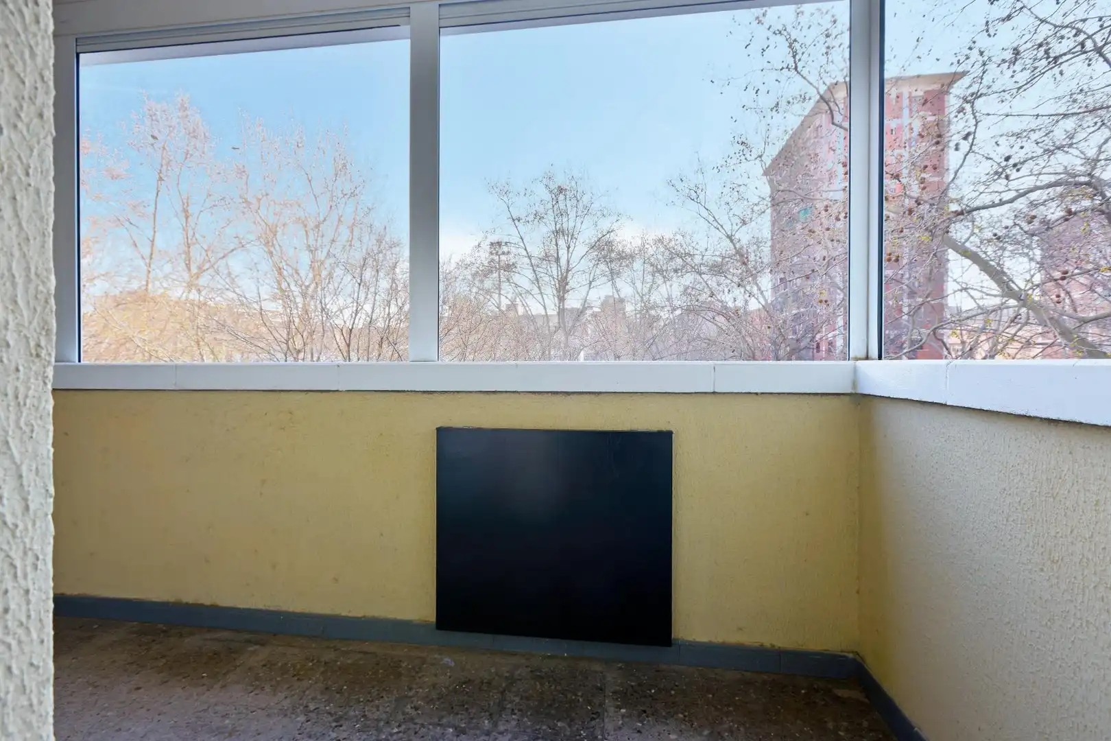 Exterior view of Apartments for sale in Barcelona