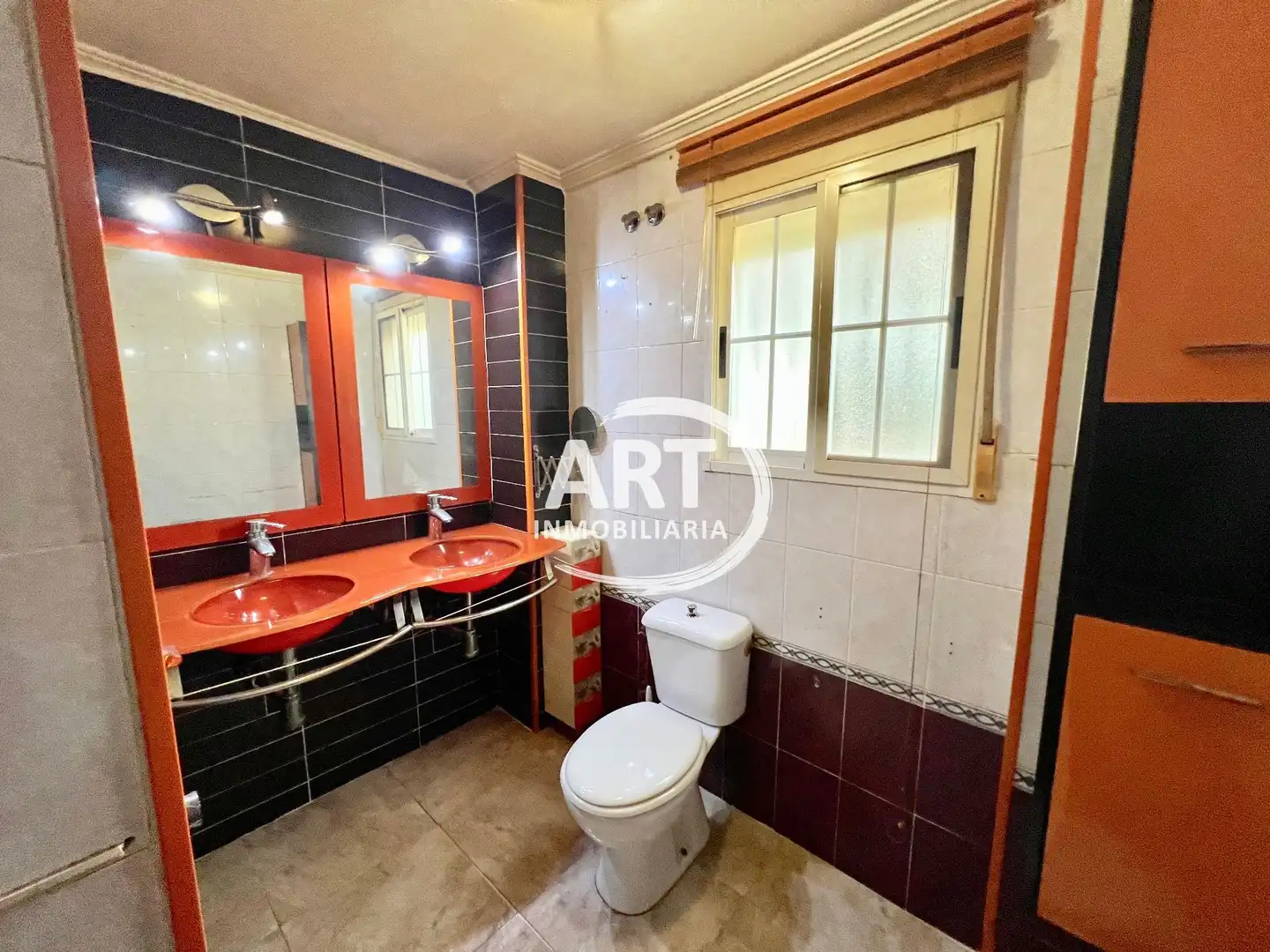 Houses for sale in L'Eliana  with Air Conditioner, Heating and Private garden