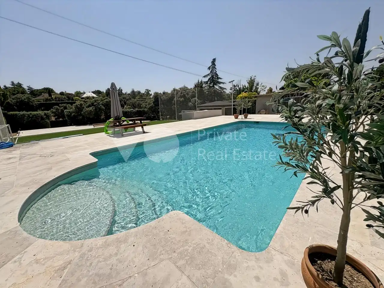 Swimming pool of Houses for sale in Boadilla del Monte  with Air Conditioner, Heating and Private garden
