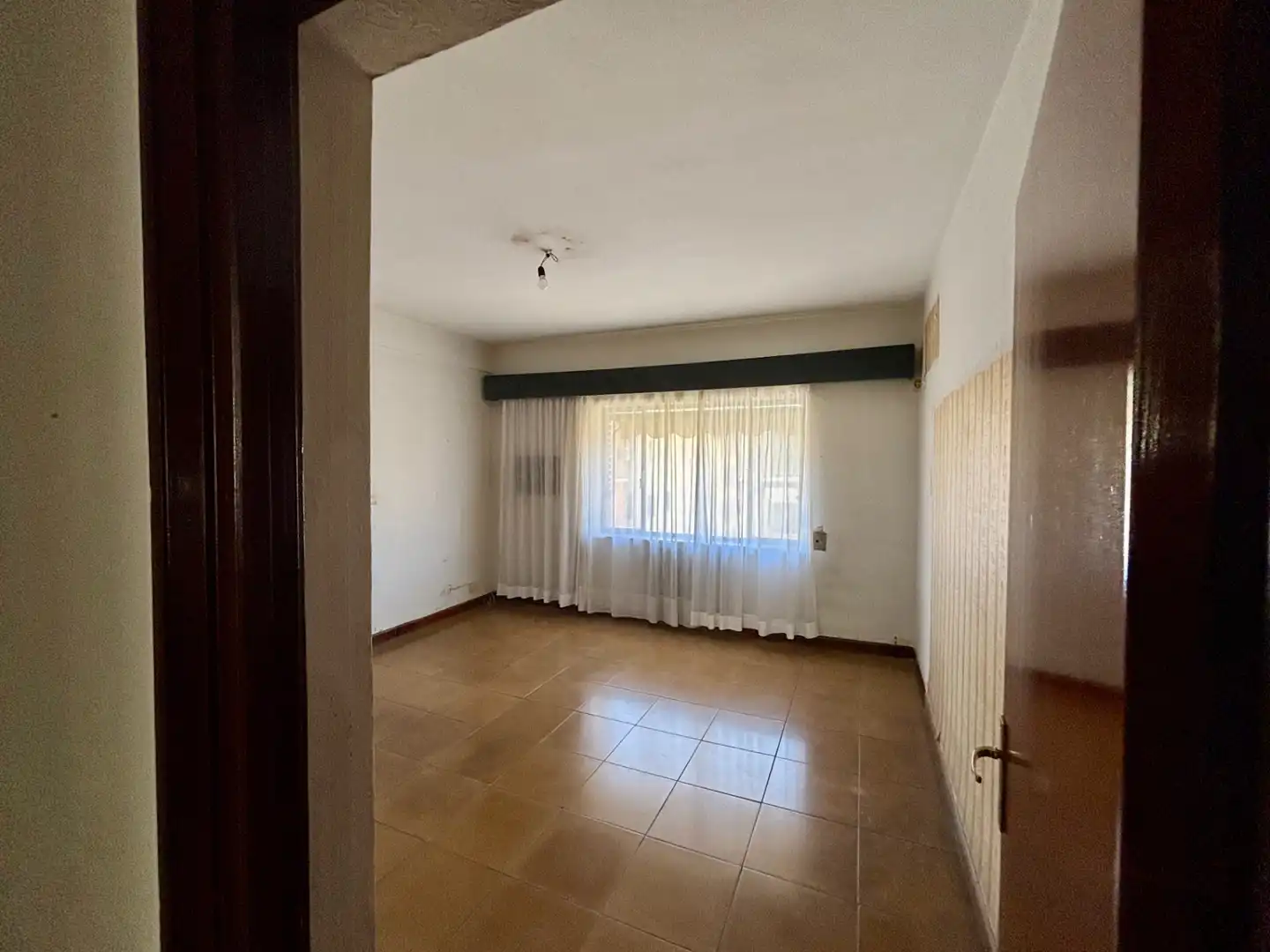Habitación de Piso en venta en Málaga con Terraza y Balcón