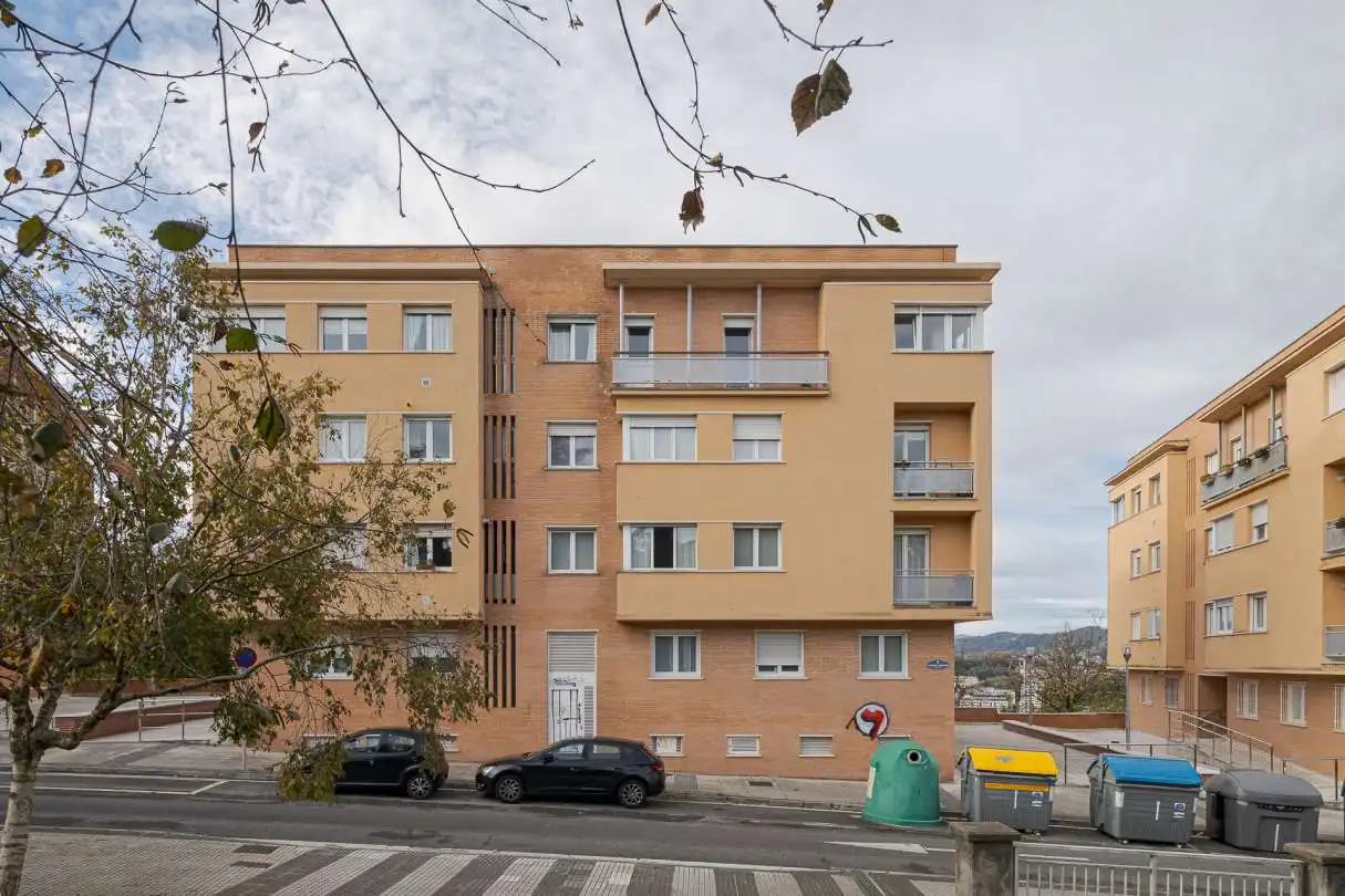 Vista exterior de Piso en venta en Donostia - San Sebastián  con Calefacción y Trastero