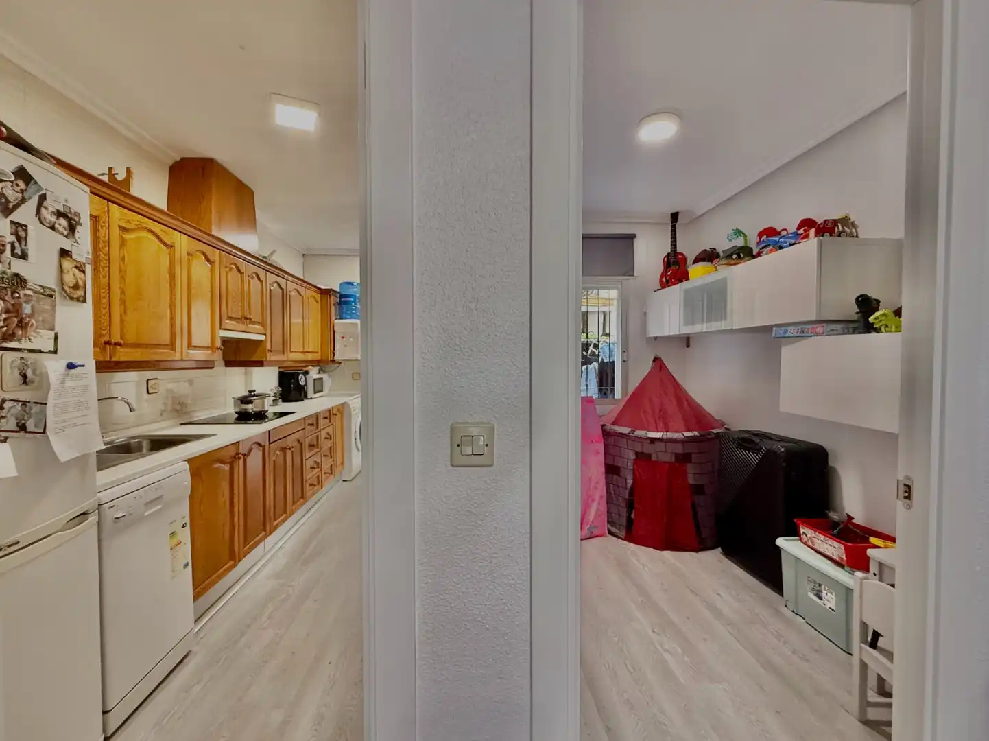 Cocina de Casa o chalet en venta en San Pedro del Pinatar con Jardín privado, Terraza y Trastero