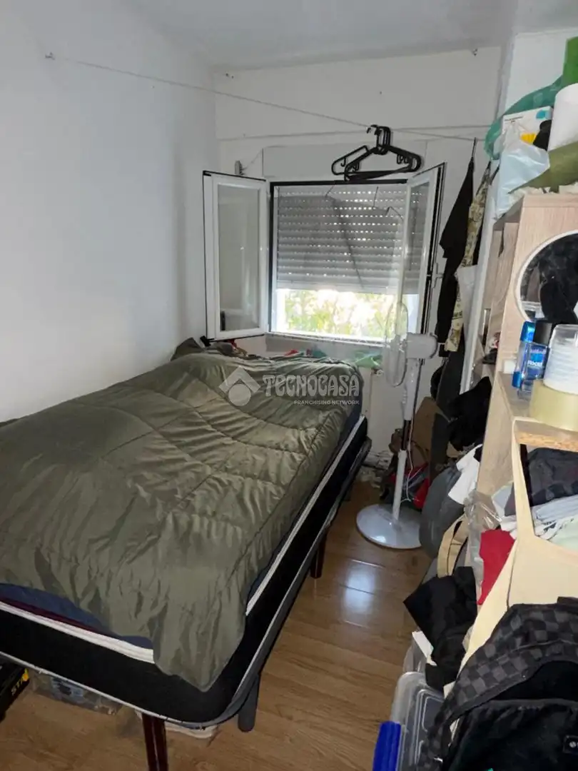 Bedroom of Flat for sale in Madrid  with Heating, Terrace and Storage room
