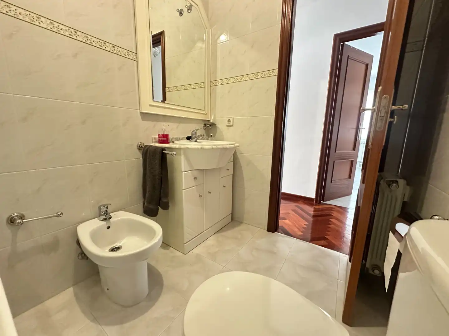 Baño de Piso en venta en Ames con Calefacción y Trastero